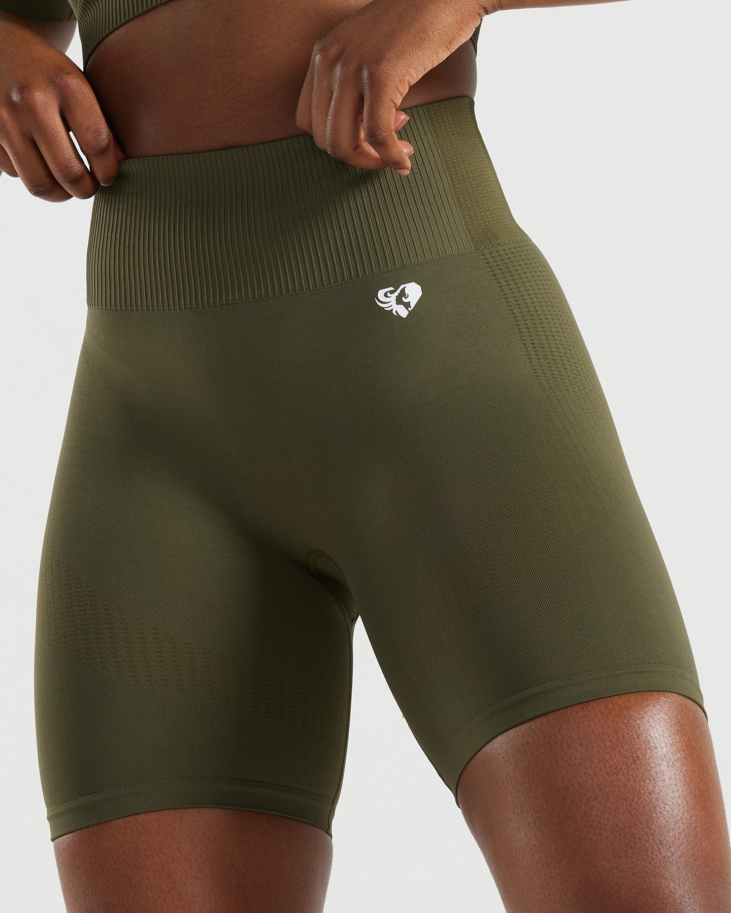 Power Seamless Cycling Shorts | Khaki - Image 4