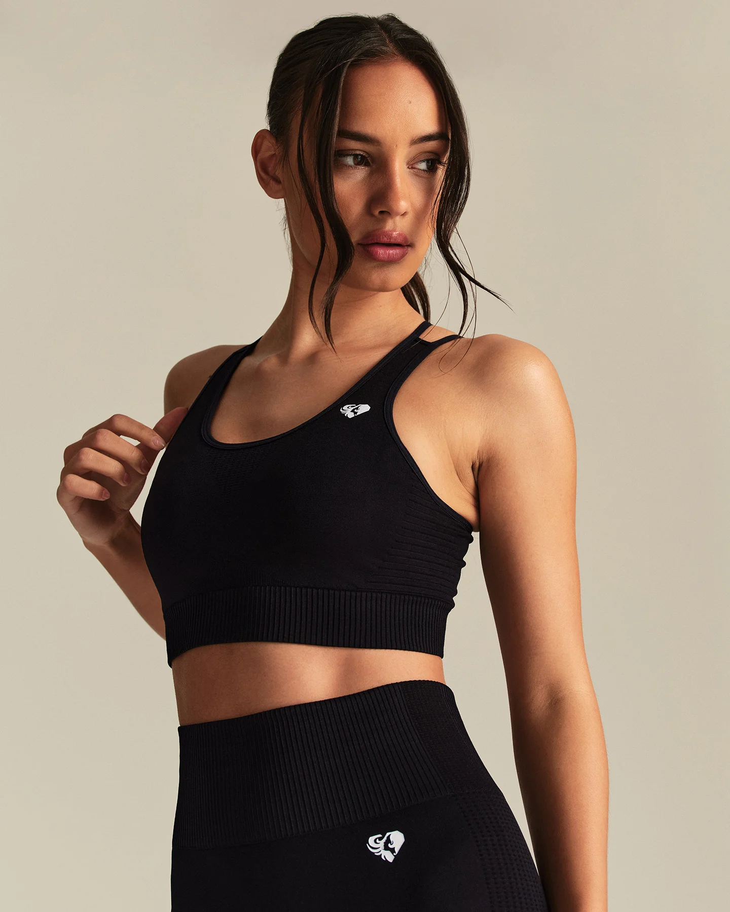 Power Seamless Sports Bra | Black - Image 4